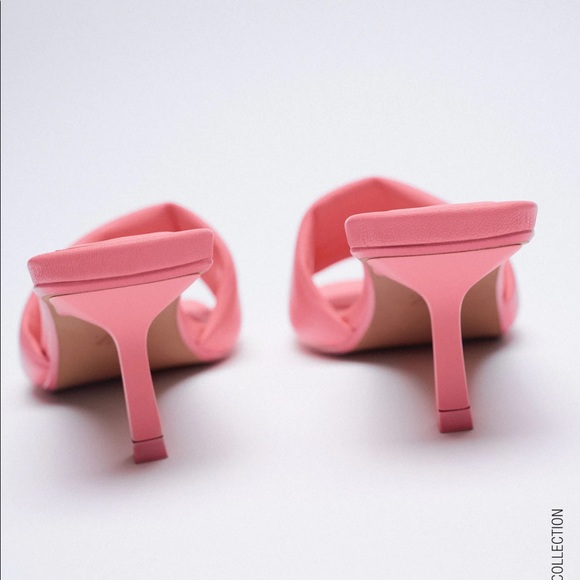 Zara heeled quilted sandals - Picture 3 of 3